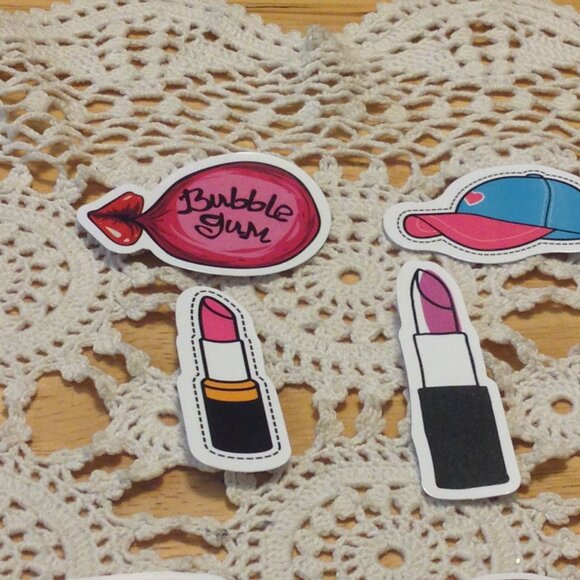 Stickers for cellphone, hydration bottles, etc. Fashionista - Picture 5 of 8
